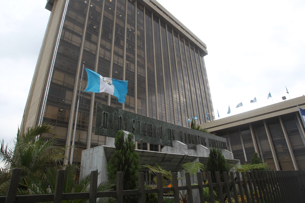 La colocación fue anunciada en medios internacionales especializados en información financiera. (Foto, Prensa Libre: Hemeroteca PL)