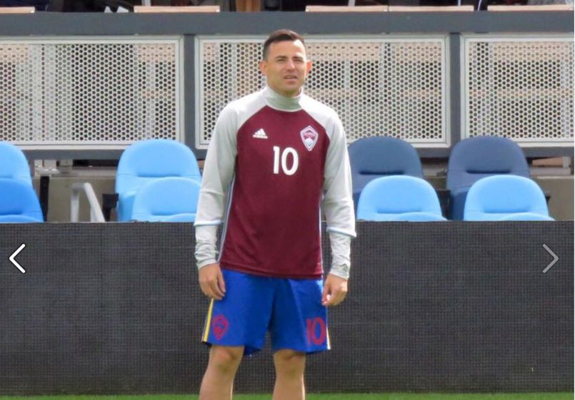 Marco Pappa durante el calentamiento del Colorado Rapids en el inicio de la MLS. (Foto Colorado Rapids).