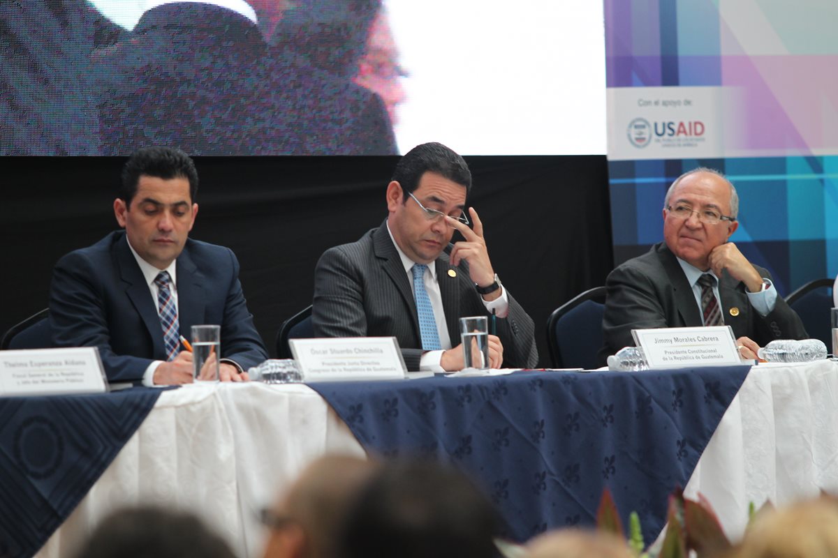 Clima político preocupa a 94 por ciento de empresarios del país. (Foto Prensa Libre: Hemeroteca PL)