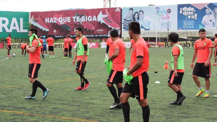 Rosario está en la recta final de la preparación y alista el debut el 30 de julio de visita a Chimaltenango.(Foto Prensa Libre: Raúl Juárez)