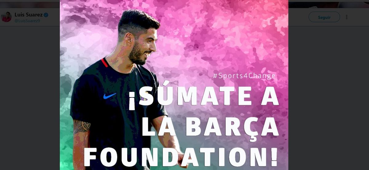 Luis Suárez compartió en sus redes sociales la iniciativa con la que apoya a la fundación del Barcelona. (Foto Prensa Libre: Twiiter Luis Suárez)