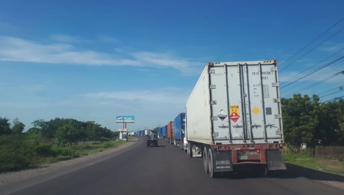 Empresarios de transporte viajarán a Nicaragua para solicitar liberación de unidades 