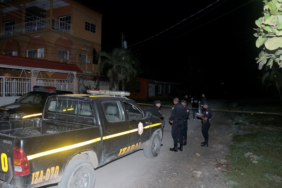 Lugar donde se registró el ataque en la ciudad de Puerto Barrios, Izabal. (Foto Prensa Libre: Dony Stewart)