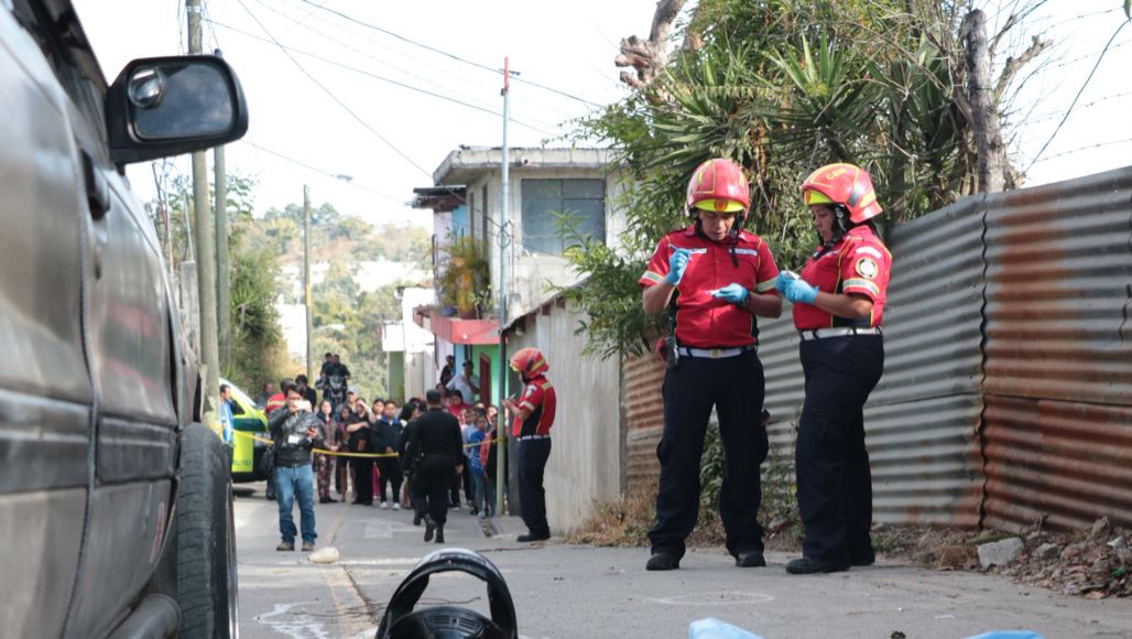 Socorristas llegaron al lugar del hecho, pero el menor ya había fallecido. (Foto: Bomberos Municipales)