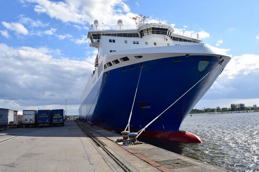 El ferry Costa Rica a El Salvador empezará operaciones entre los puertos La Unión y Caldera. (Foto Prensa Libre: Casa Presidencial Costa Rica)