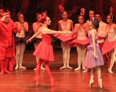 Ballet Nacional de Guatemala abre la temporada infantil con el cuento clásico de Lewis Carroll