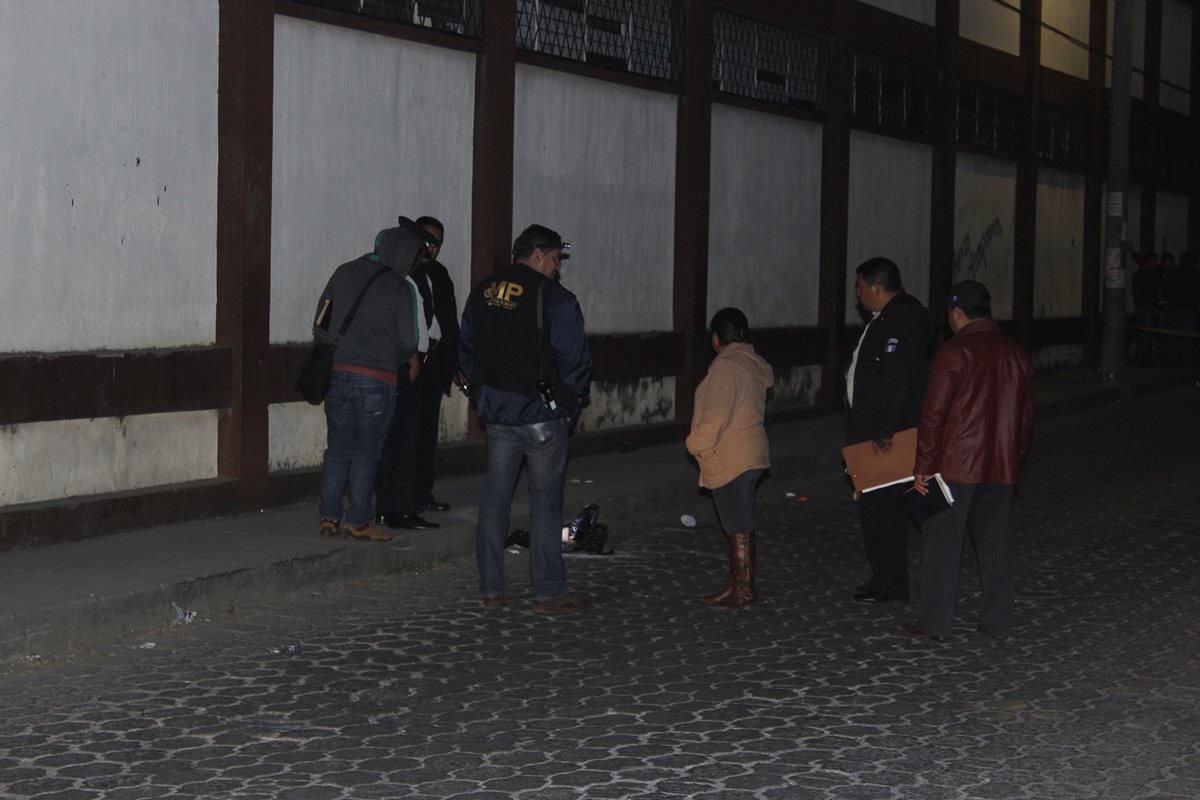 Lugar donde fueron encontrados parte de los restos de un cadáver en la cabecera de Chimaltenango. (Foto Prensa Libre).