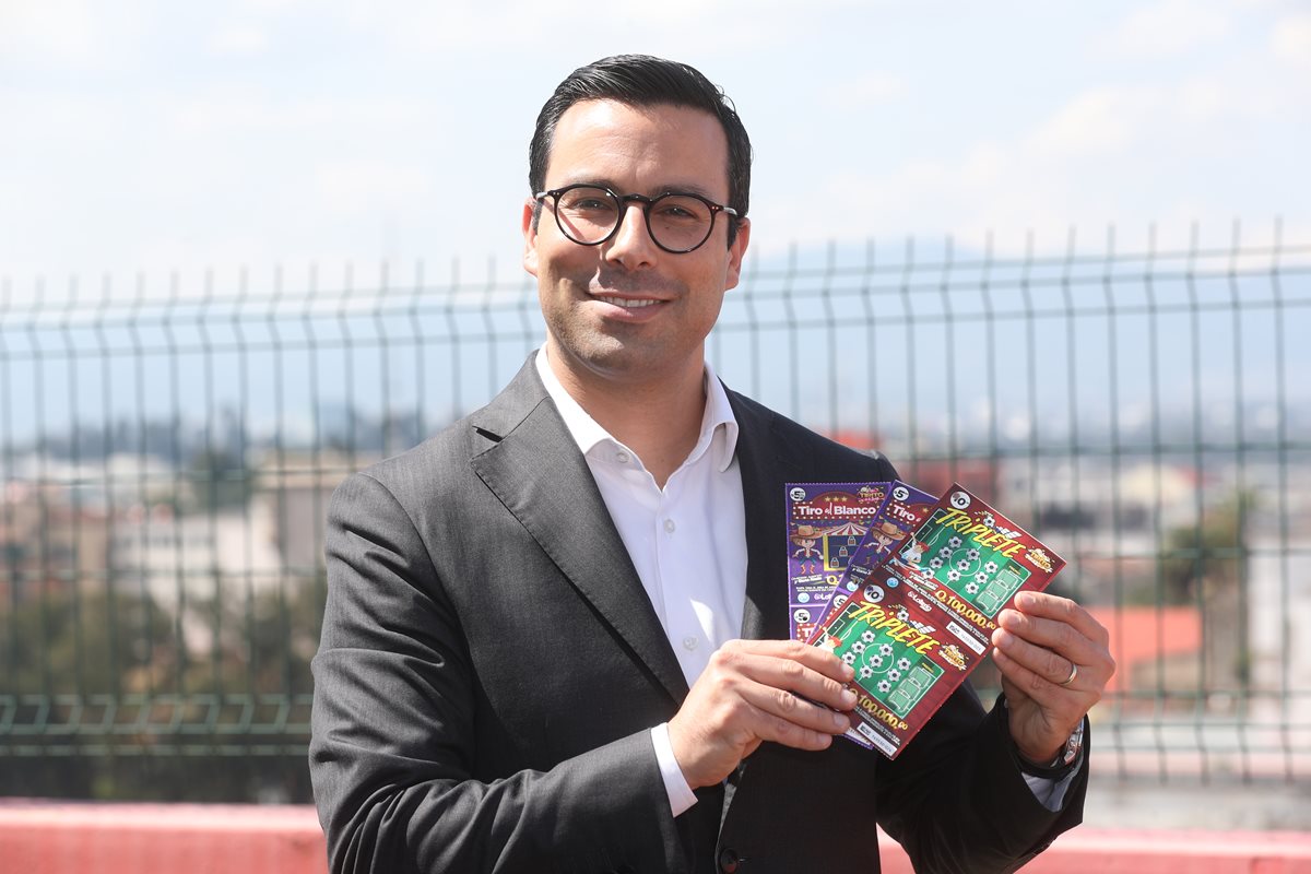 Yossi Abadi, gerente de Grupo Internacional Tenlot, habla sobre la inversión en Lotería del Niño y no descarta más inversiones en otros sectores en Guatemala. (Foto, Prensa Libre: Érick Ávila).