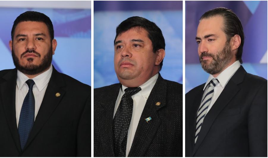 Alonzo Vargas, Obregón Muñoz y Valladares Urruela fueron juramentados como ministros de Ambiente, Mides y de Economía, respectivamente. (Foto Prensa Libre: Álvaro Interiano)