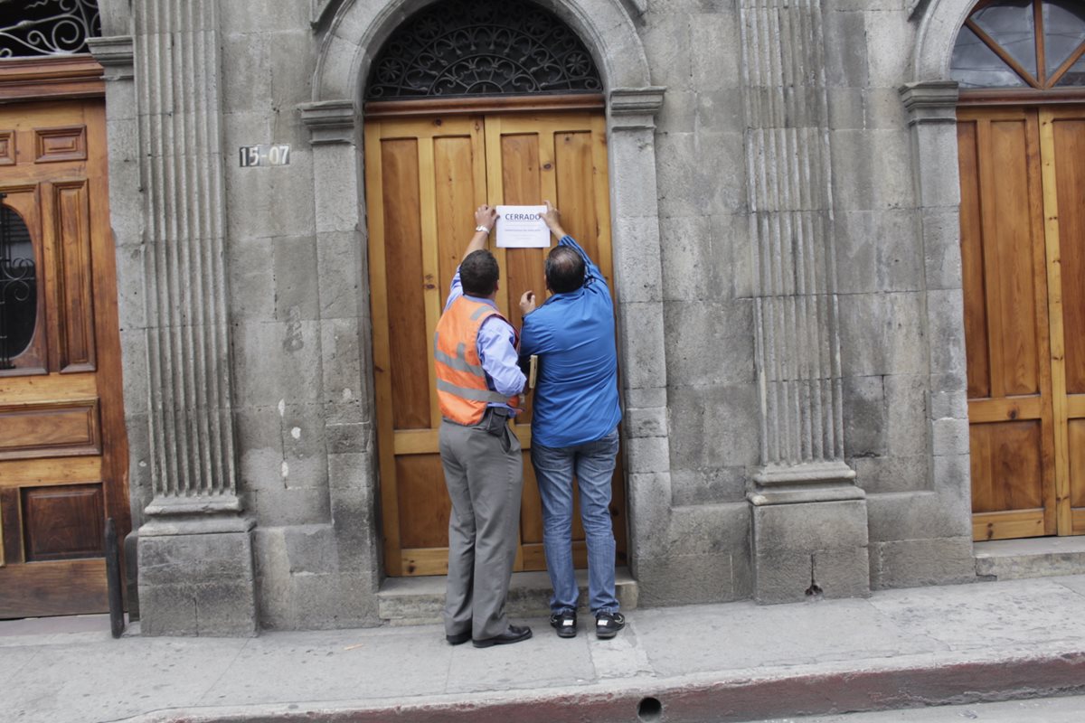 En todo el país las agencias de correo estatal concesionado a la empresa El Correo suspendió operaciones esta semana. (Foto, Prensa Libre: María José Longo)