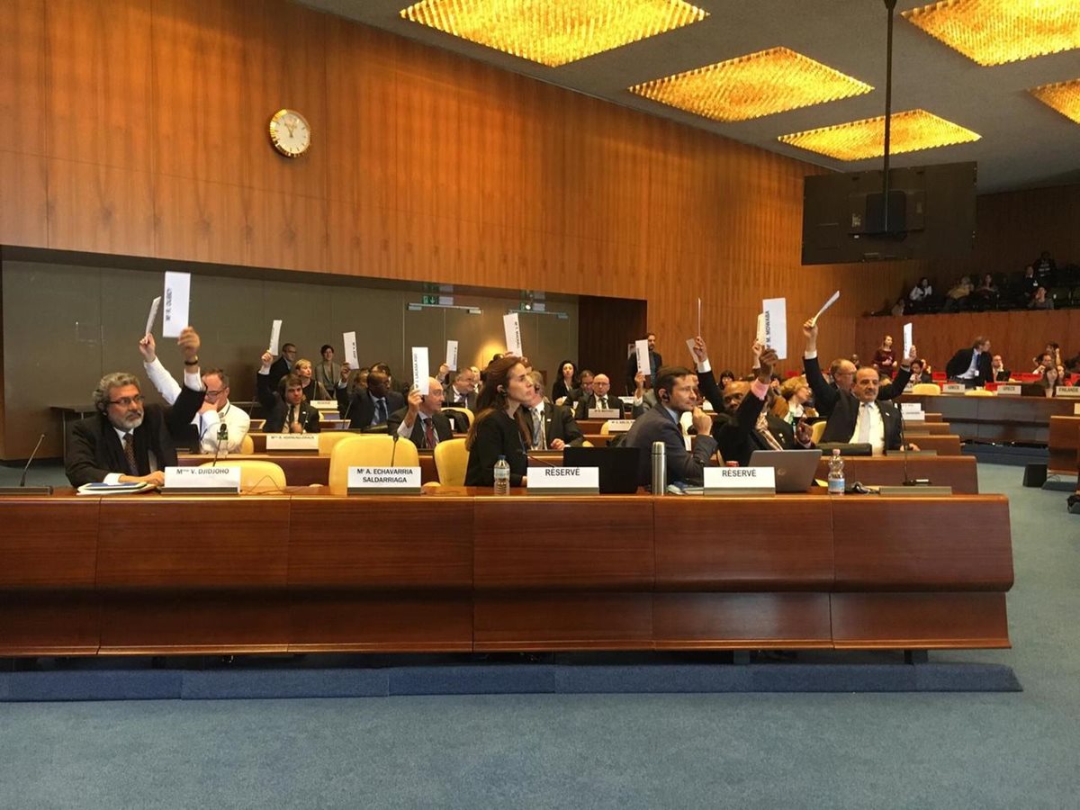 La votación efectuada este jueves en Ginebra, Suiza, finalizó con 27 votos a favor de que se cerrara el caso contra Guatemala, 22 en contra y cuatro abstenciones. (Foto Prensa Libre: OIT)