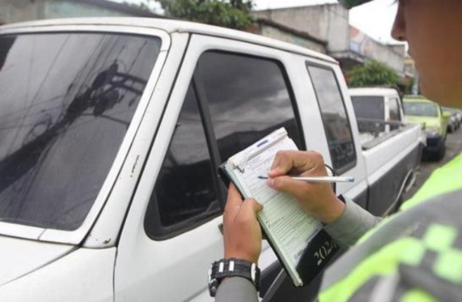 El descuento en las multas de tránsito culmina el 31 de este mes en San José Pinula. (Foto Prensa Libre. Hemeroteca PL).