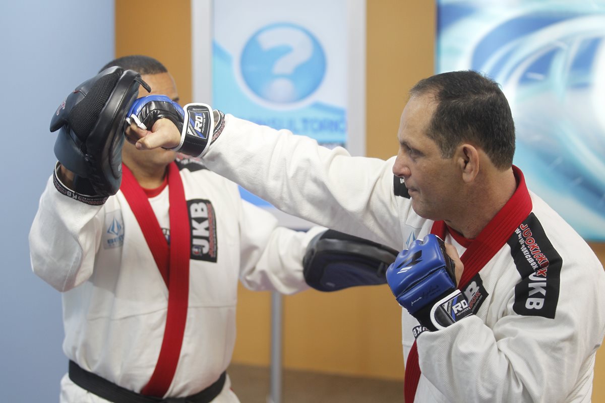 El judokickbox estimula la concentración, la rapidez y la precisión en quienes lo practican. (Fotos Prensa Libre: Óscar Rivas)