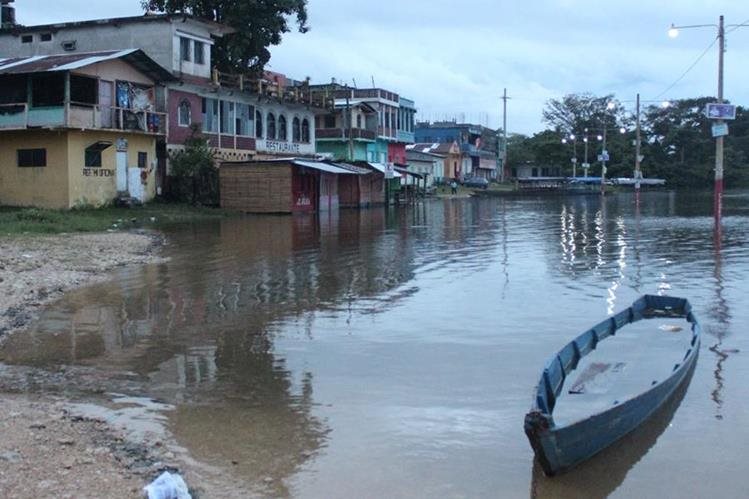 Río La Pasión, en Sayaxché, Petén, donde comunidades resultaron afectadas por el ecocidio. (Foto HemerotecaPL)