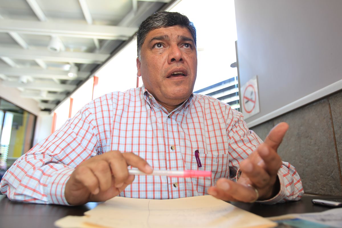 Valdez rechaza los señalamientos de Juan Carlos Monzón en su contra. (Foto Prensa Libre: Esbin García)