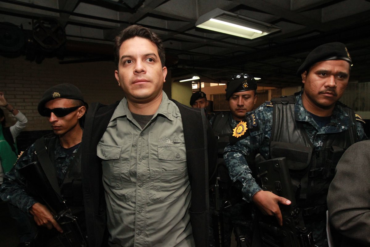José Javier Donis Álvarez es capturado en operativos del MP y la Cicig. (Foto Prensa Libre: Estuardo Paredes)