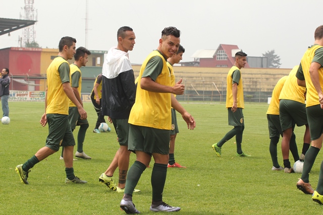 Kevin Elías, de Marquense, durante el trabajo de la semana antes de enfrentar a Comunicaciones. (Foto Prensa Libre: Aroldo Marroquín)