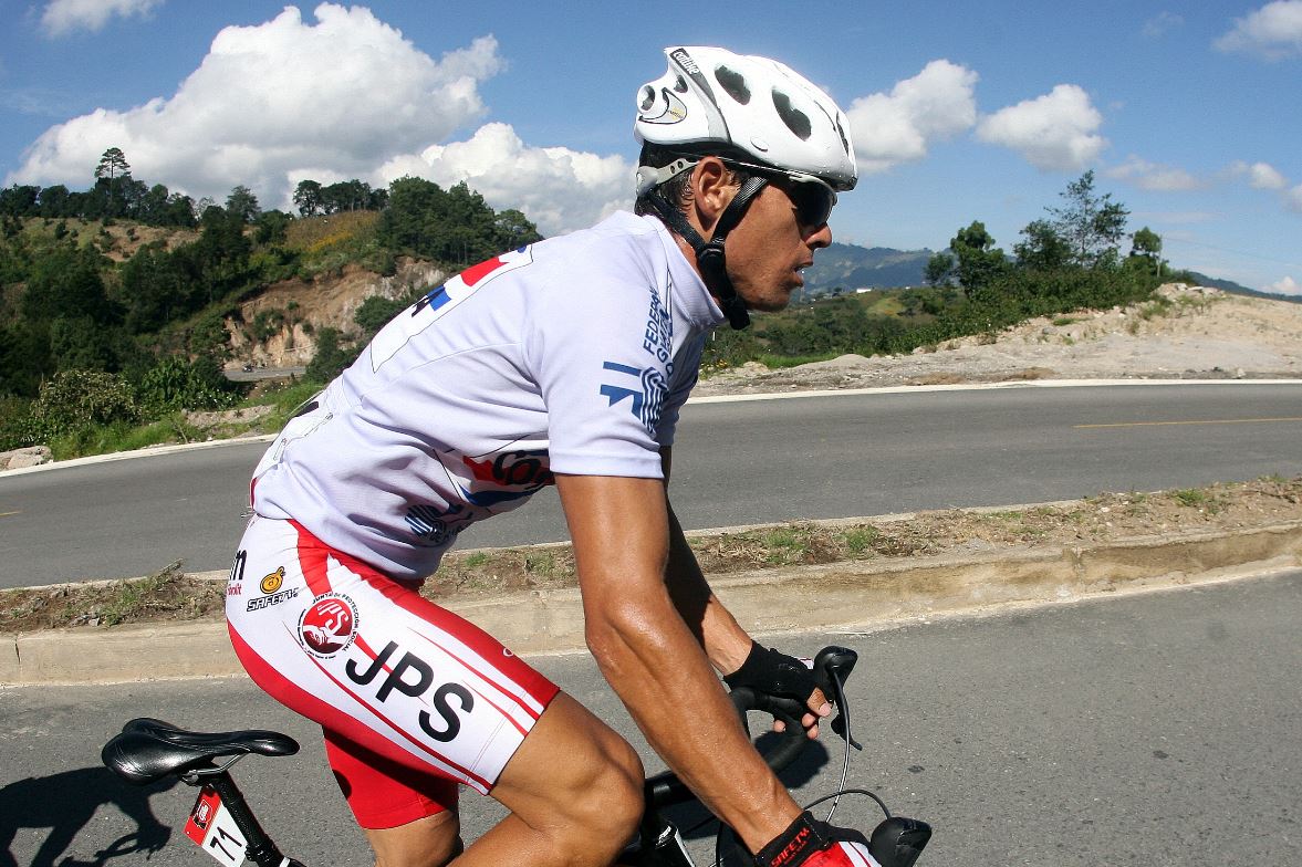 El campeón de la Vuelta a Costa Rica, Juan Carlos Rojas se encuentra suspendido por haber salido positivo en un control antidopaje. (Foto Prensa Libre: AFP)