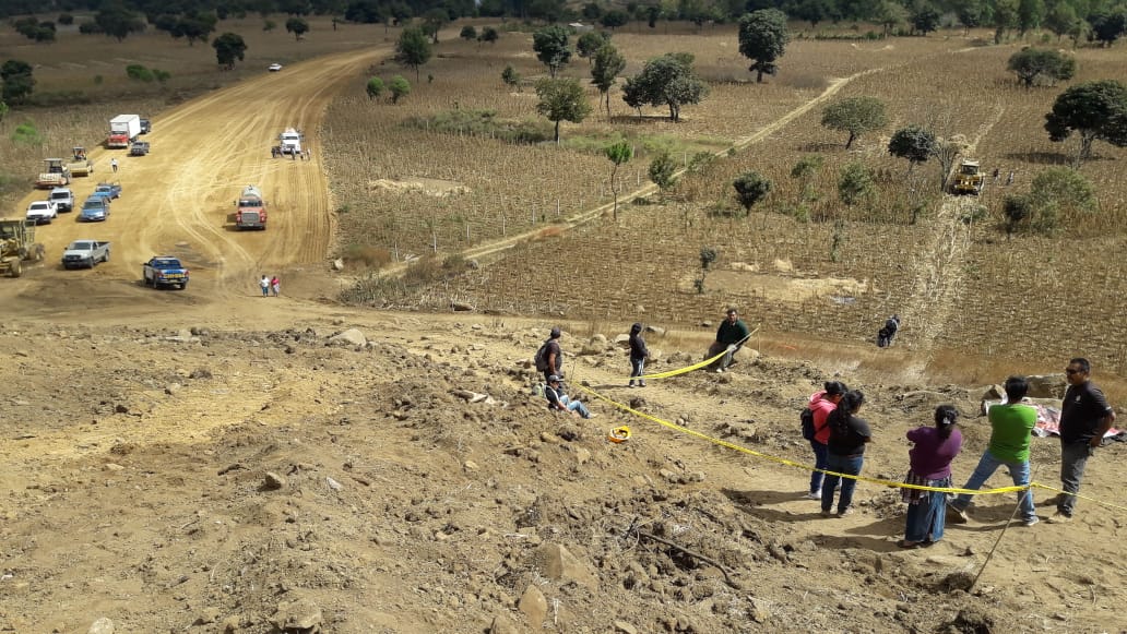 Rufino Calabay Aspuac murió arrollado por el tractor que operaba en el Libramiento de Chimaltenango. (Foto Prensa Libre: Víctor Chamalé)