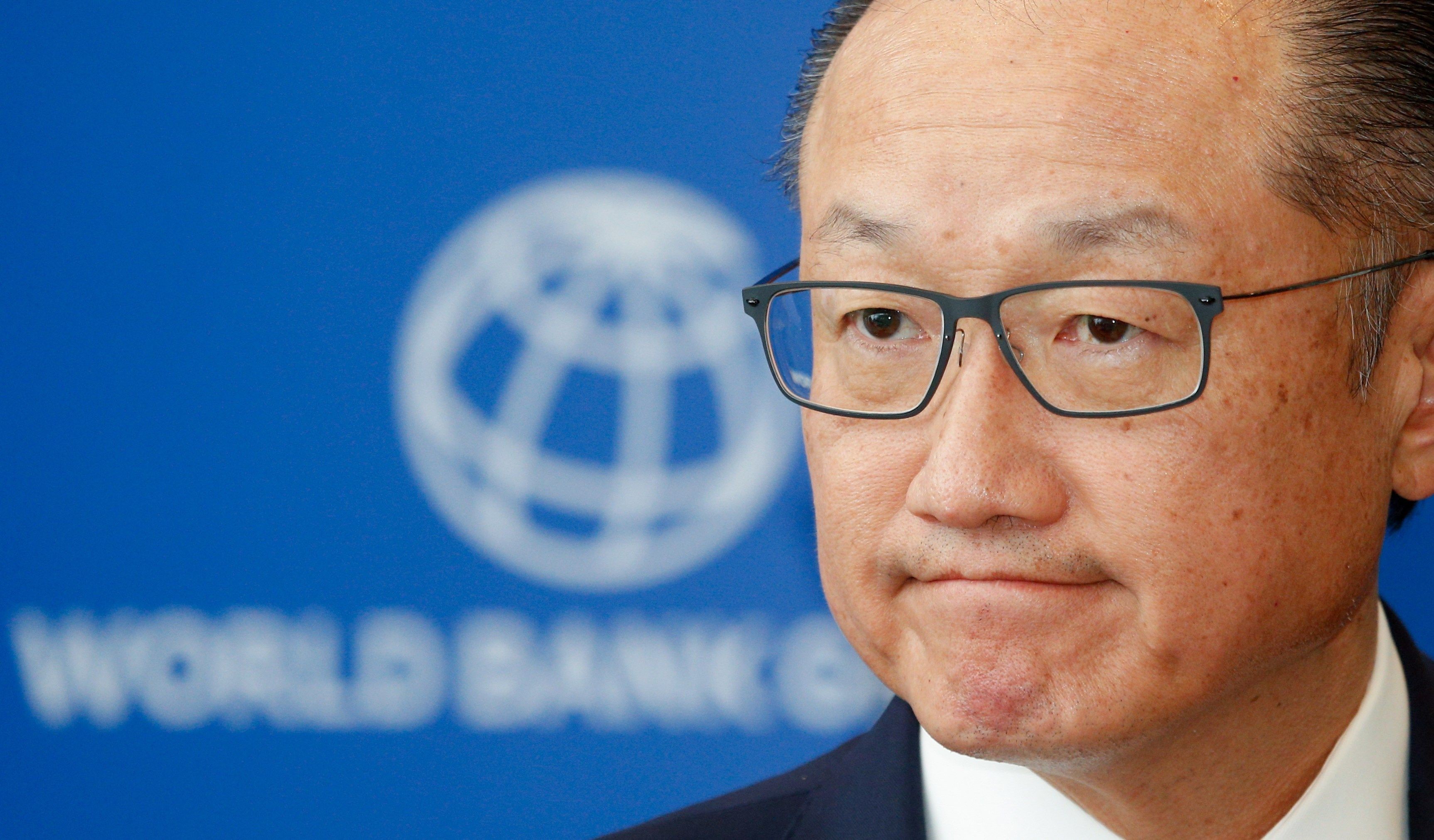 El presidente del Banco Mundial, Jim Yong Kim, renunció al cargo la semana pasada. Se informó que la economista y política búlgara Kristalina Georgieva lo sustituirá de forma interina. (Foto Prensa Libre: EFE)