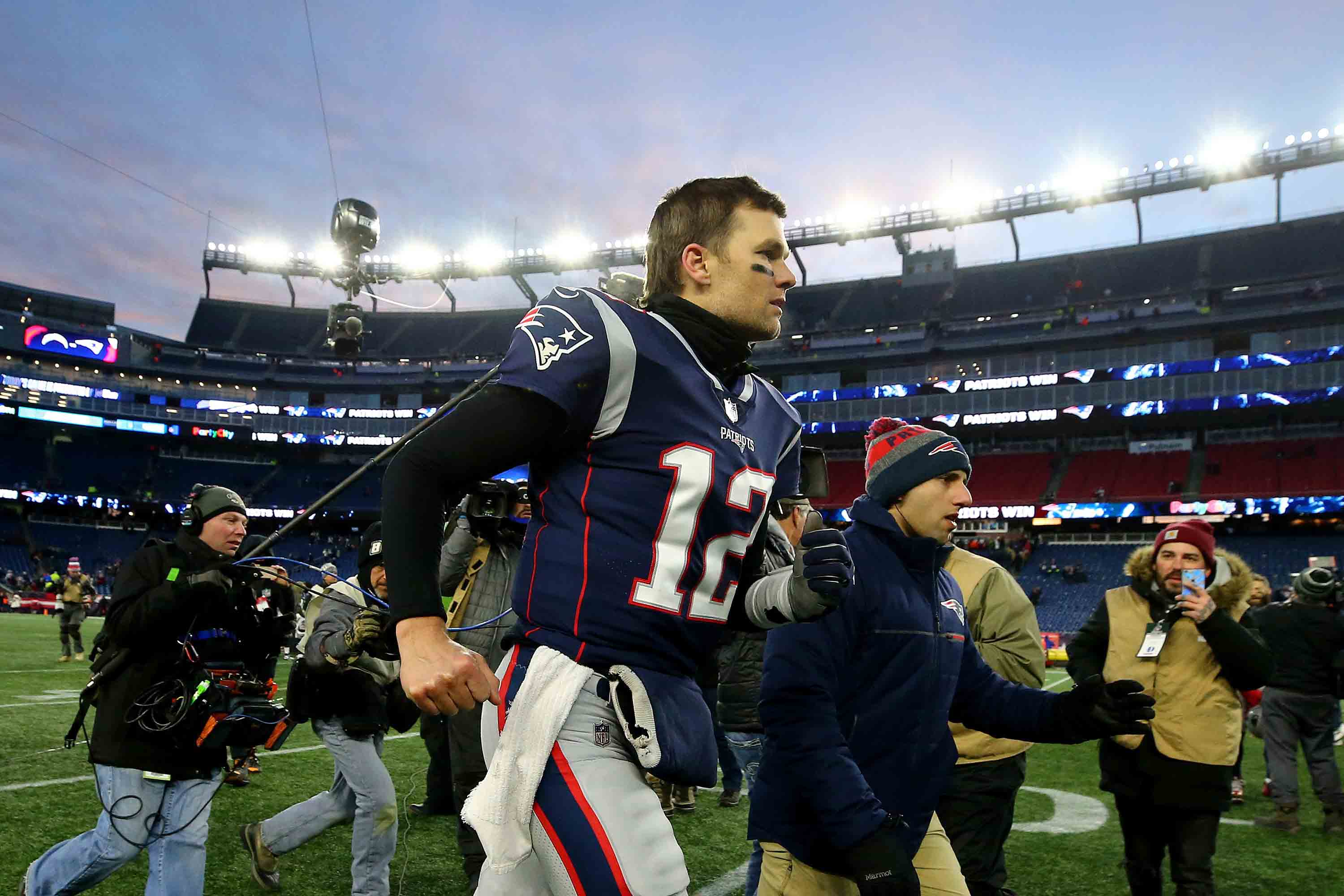 Tom Brady es el caudillo de los Patriots. (Foto Prensa Libre: AFP)
