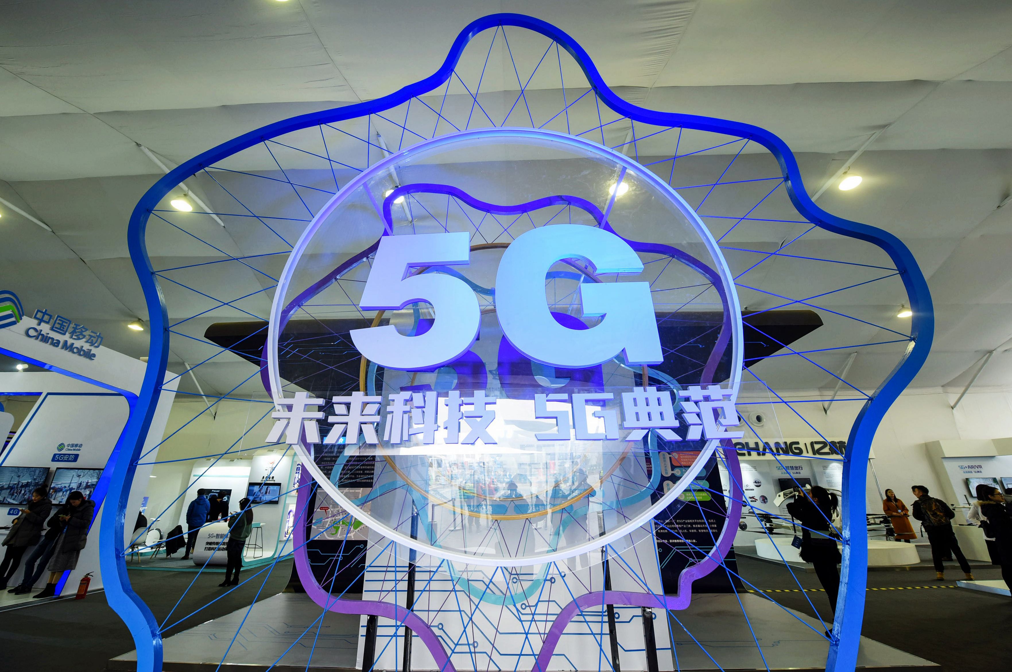 La tecnología 5G está en la boca de las compañías de telefonía celular. (Foto Prensa Libre: AFP)