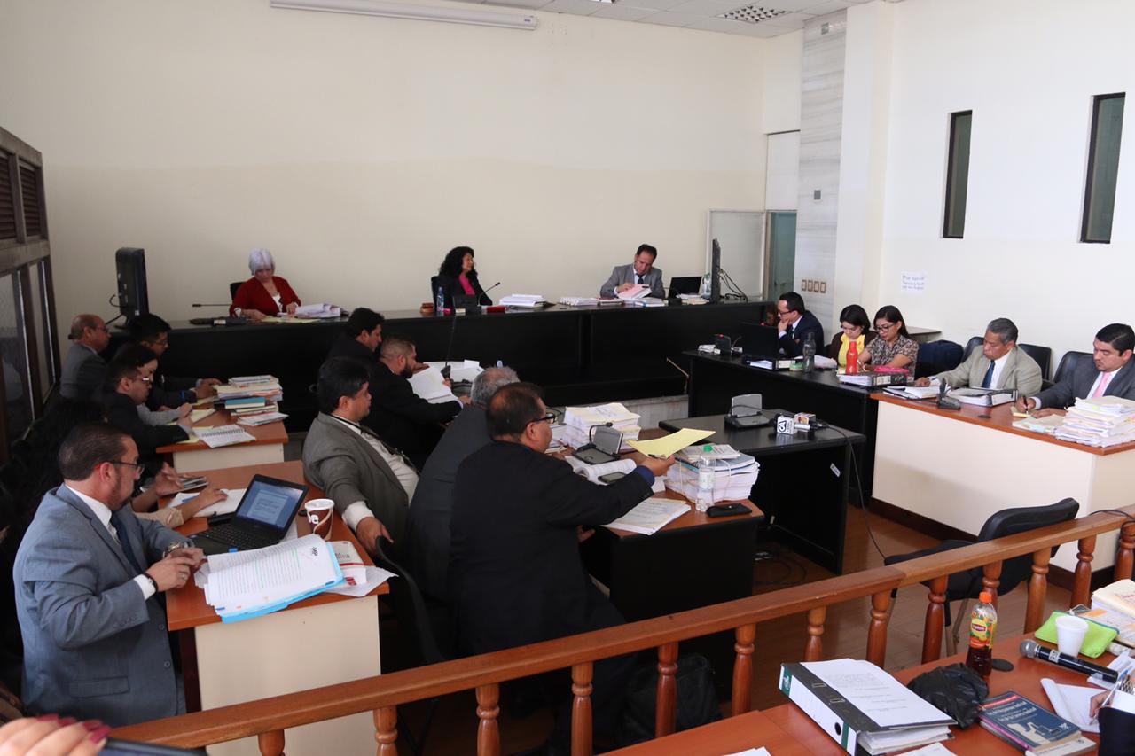 El debate del caso Lavado y Política inició en el Tribunal de Mayor Riesgo A. (Foto Prensa Libre: Juan Carlos Pérez)