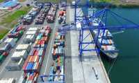 En la actualidad en el país operan tres puertos de carga. El sector de exportación e importación considera necesarias rutas cortas marítimas. (Foto, Prensa Libre: Hemeroteca PL):