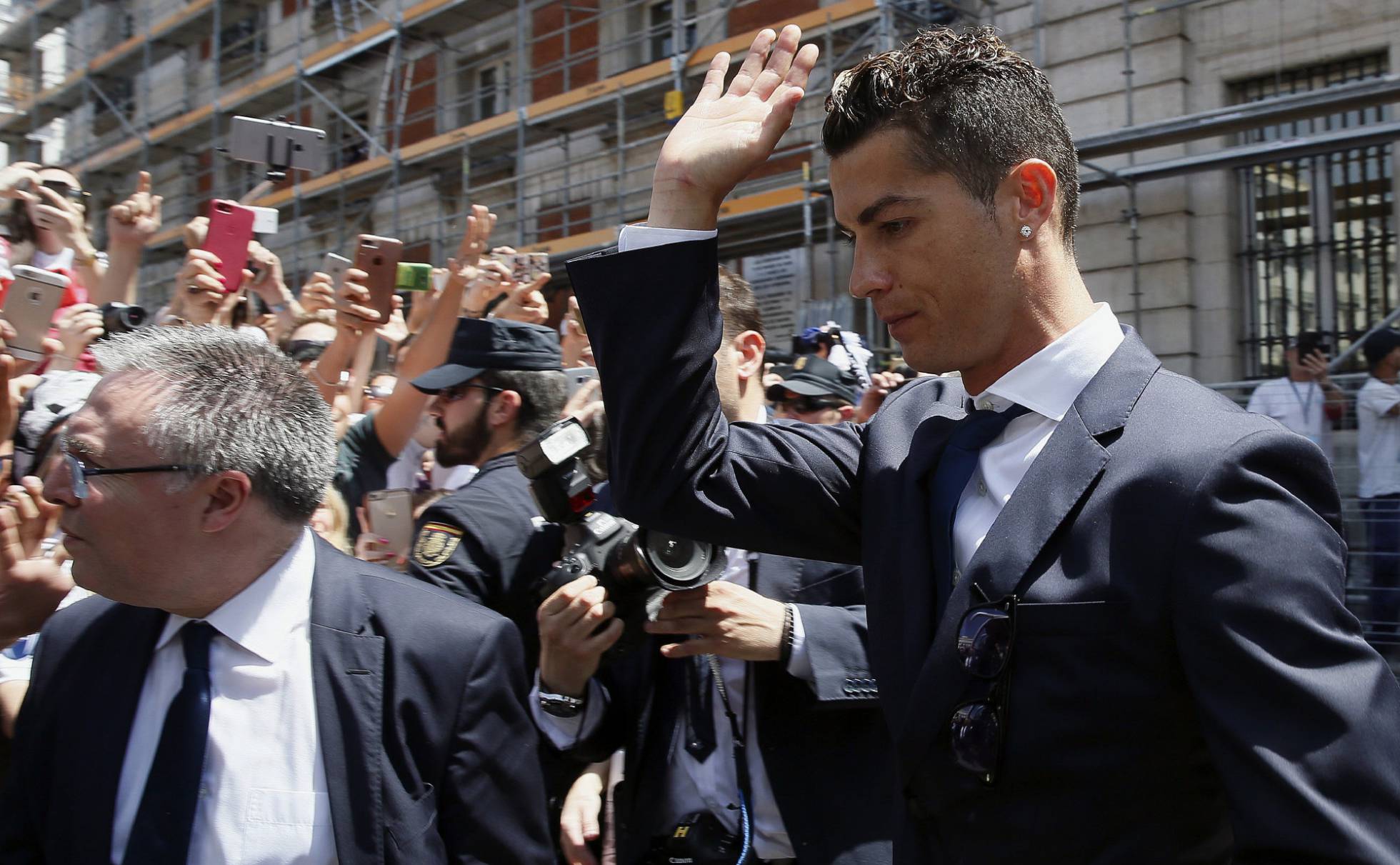 El delantero portugués Cristiano Ronaldo será condenado el martes en España por delito fiscal. (Foto Prensa Libre: EFE)