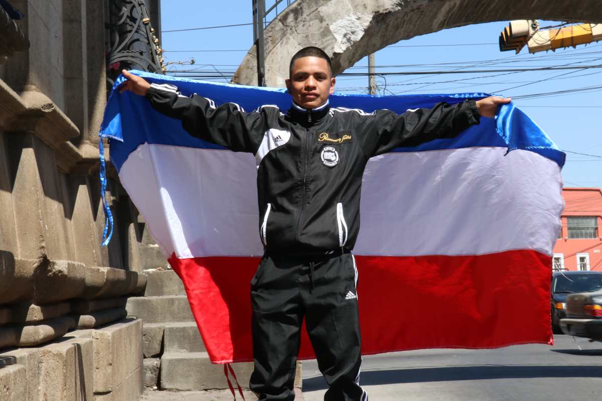 Pablo Macario, tiene 21 años, y buscará pelear por un título mundial juvenil reconocido por el Consejo Mundial de Boxeo. (Foto Prensa Libre: Raúl Juárez)