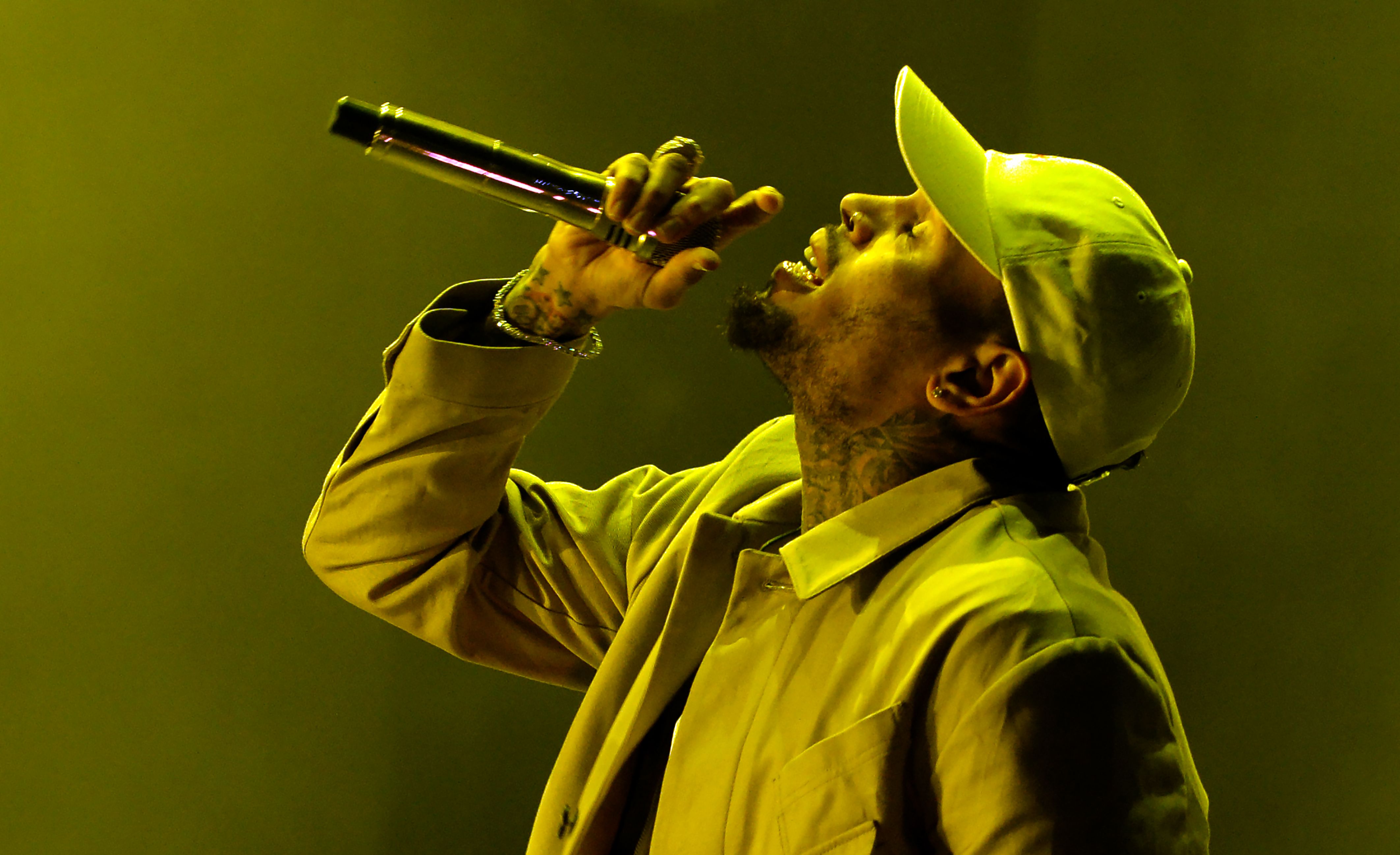 El rapero Chris Brown rechaza los señalamientos en su contra y demandará a la mujer que lo acusa. (Foto Prensa Libre: AFP)
