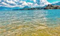 Expertos aseguran que el 40 por ciento de la superficie del Lago de Atitlán está contaminado con cianobacteria. (Foto Prensa Libre: Cortesía Amigos del Lago)