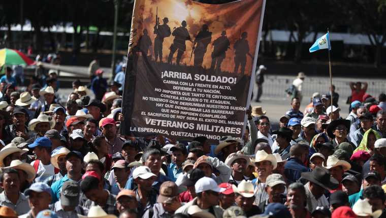Veteranos militares de Guatemala en una protesta en 2019. (Foto Prensa Libre: HemerotecaPL)