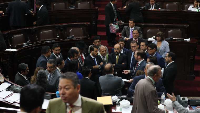 Los bloques legislativos tendrán un acercamiento con los aspirantes a contralor  General de Cuentas a partir de esta semana. (Foto Prensa Libre: Hemeroteca PL)