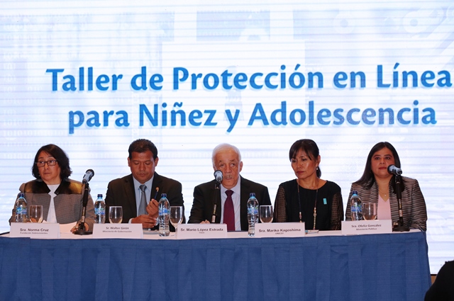 Taller de Protección en Línea para la Niñez y Adolescencia