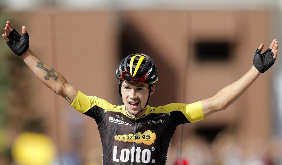 El esloveno Primoz Roglic ganó la etapa en el ascenso mítico Galibier, del Tour de Francia. (Foto Prensa Libre: AP)