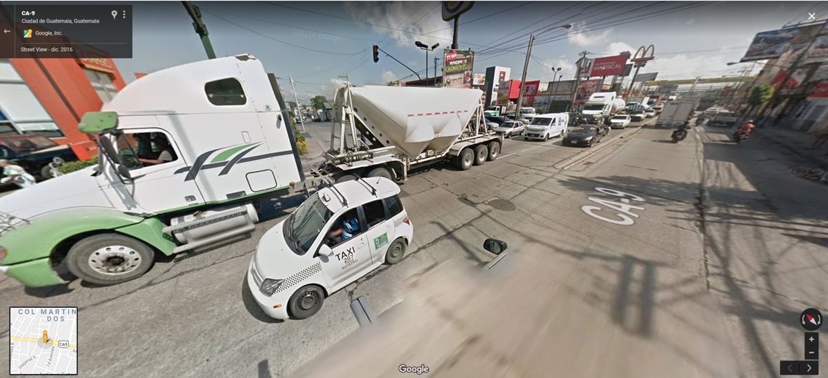 EL viaducto será construido en la 13 avenida de la Calle Martí, zona 6. (Foto Prensa Libre: Google Maps)