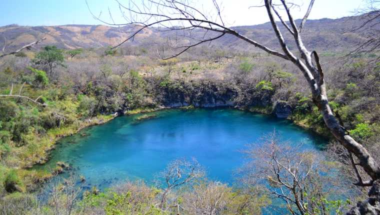 Los cenotes de Candelaria son unos de los más conocidos en Guatemala. (Foto Prensa Libre: Ángel Elías)