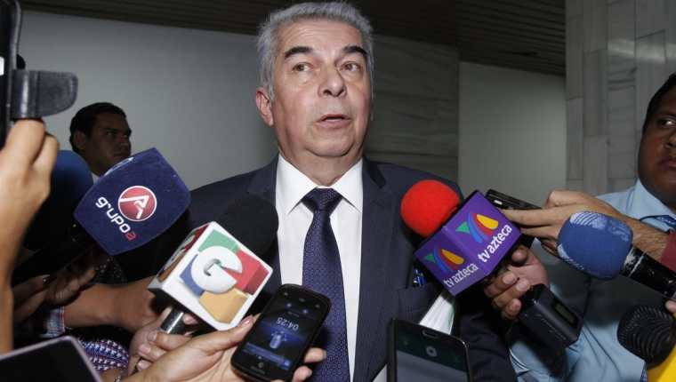 Luis Rabbé puede ser investigado por la Fiscalía por su implicación en la contratación irregular de personal. (Foto Prensa Libre: Hemeroteca PL)