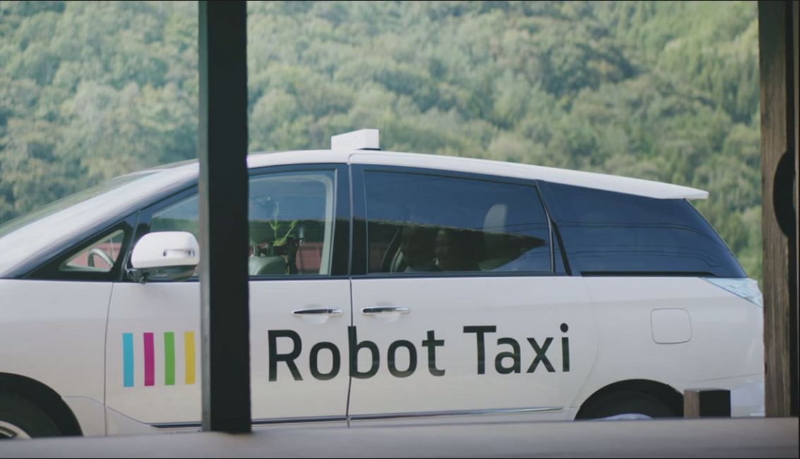 Los robot-taxis podrían representar en 2030 el 40% de los beneficios del sector automovilístico. (Foto Prensa Libre: AFP)