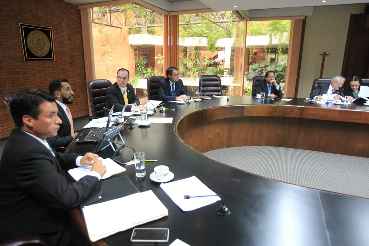 Consejo de Política Cafetalera celebró su primera reunión en las instalaciones de Anacafé. (Foto Prensa Libre: Esbin García)