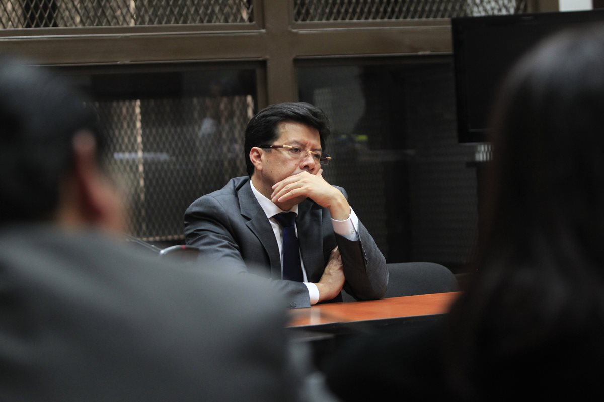 Douglas René Charchal Ramos, está ligado a proceso por el caso TCQ. Guarda prisión preventiva. (Foto Prensa Libre: Hemeroteca PL)
