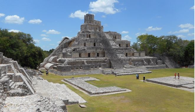 La Pirámide de los Cinco Pisos, edificio maya ubicado en la Península de Yucatán,Campeche, México. (NICK EVANS)