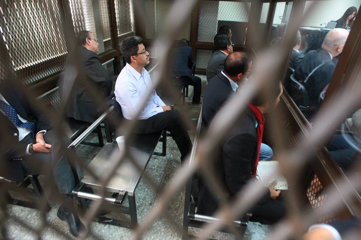 Empresas pedían trámites a tres puertos; escuchas revelan la existencia de “la Línea tres”. (Foto Prensa Libre: Hemeroteca PL)