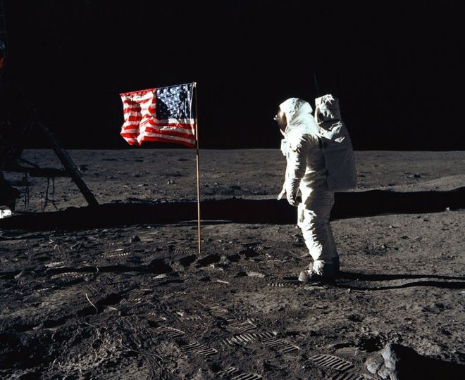 Buzz Aldrin quedó maravillado por la desolación de la Luna. (Foto Prensa Libre: Getty Images)
