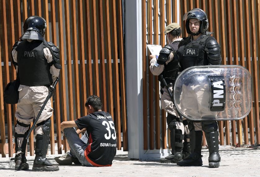 Madrid desplegará a más de 4 mil agentes para garantizar la seguridad del partido. (Foto Prensa Libre: AFP).