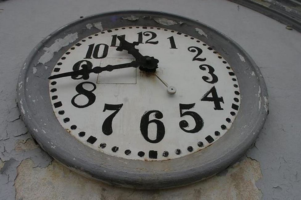 Adelantar una hora en Guatemala fue una decisión acertada en 2006, según expertos.