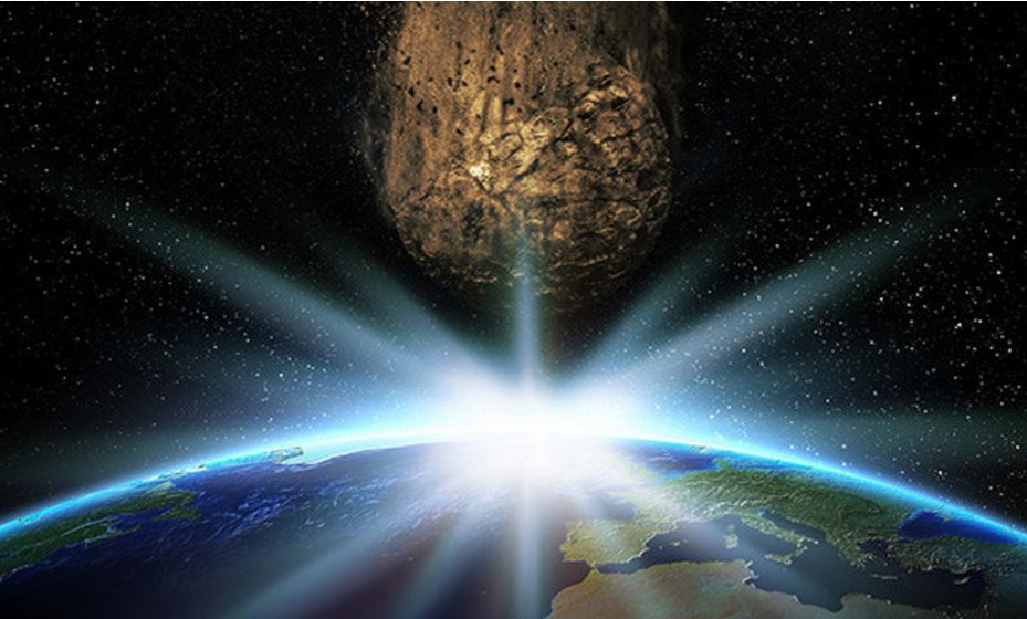 existen en total 62 trayectorias de 2018 LF16 pronosticadas, cuando la roca podría golpear la Tierra hasta el año 2117. (Foto Prensa Libre: Shutterstock)
