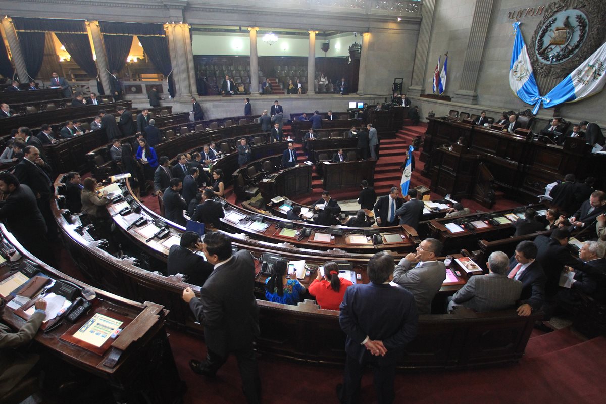 Sesión plenaria del jueves recién pasado, donde los diputados aprobaron el presupuesto de ese organismo. (Foto Prensa Libre: Hemeroteca PL)
