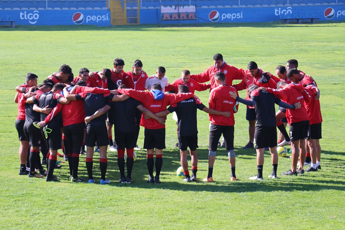 Los jugadores de Xelajú MC se encuentran motivados. (Foto Prensa Libre: Raúl Juárez)